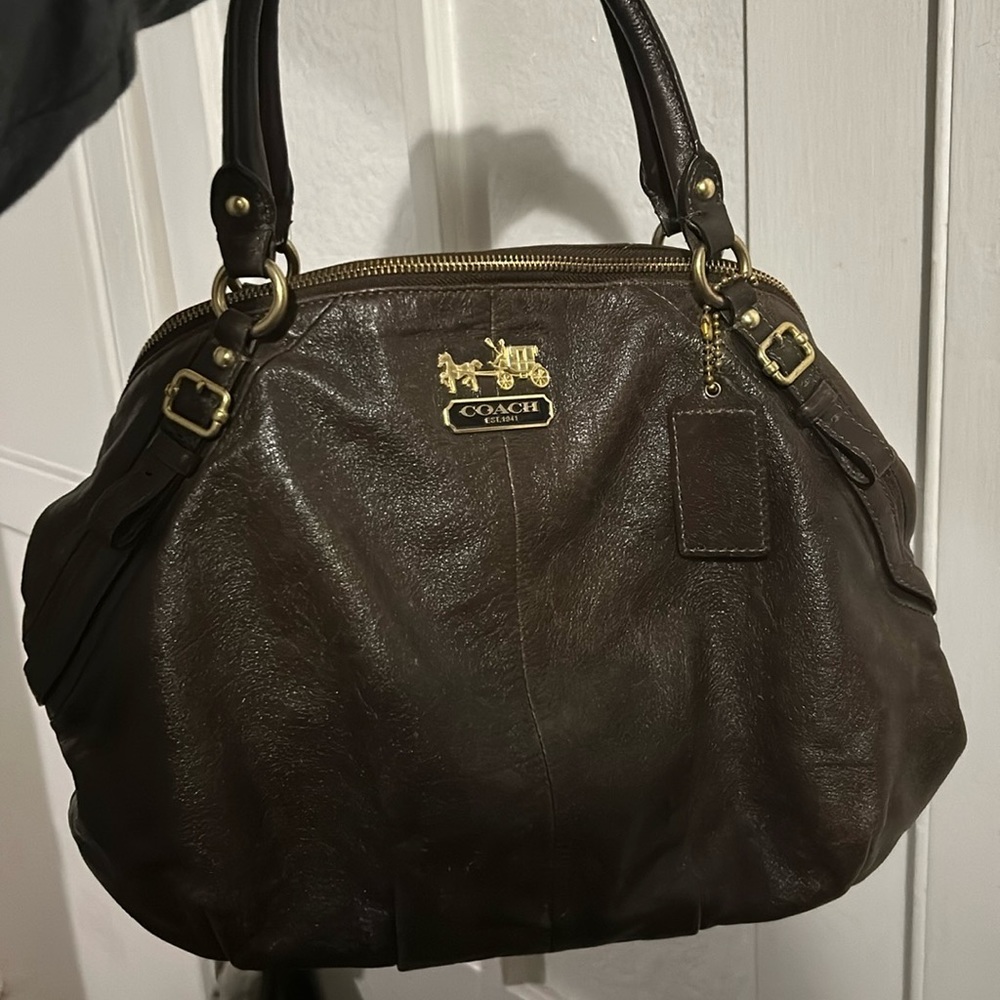 Coach cute hand/shoulder bag!